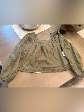 Old Navy Olive Green Peasant Long Sleeve Top